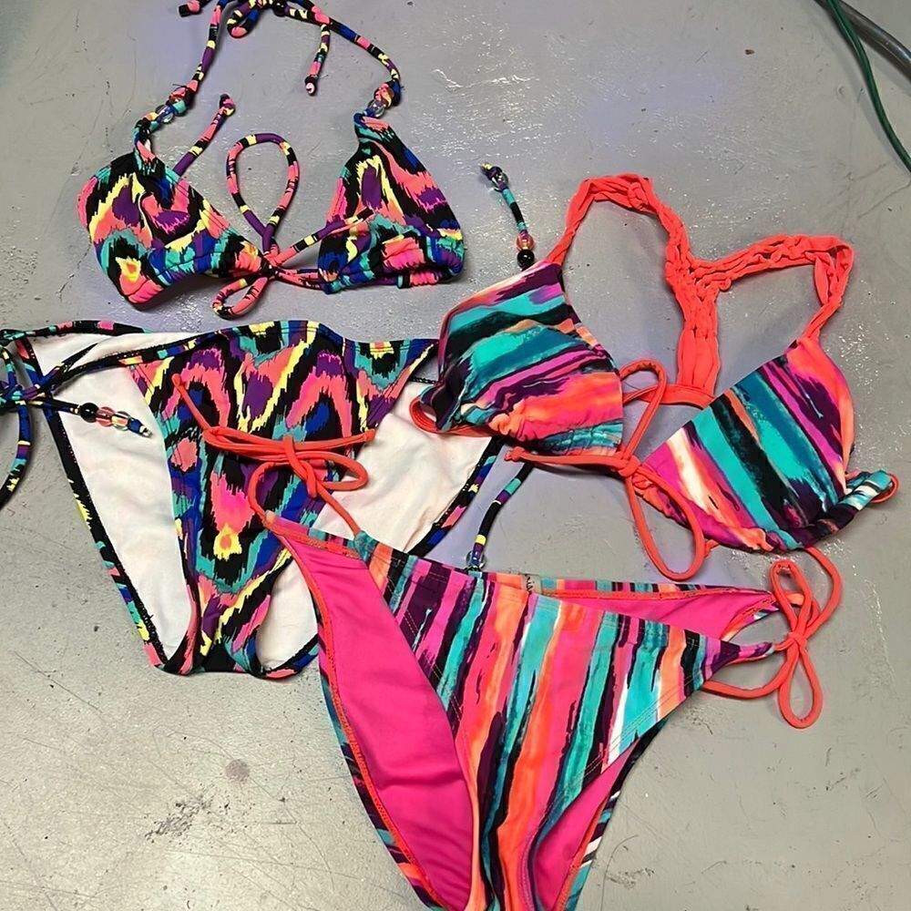Size Medium Pink + Purple Multi Coloured Bikini Bundle - Picture 1 of 2